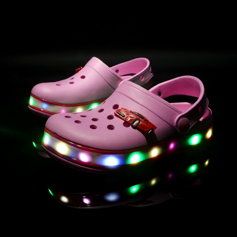 2023 New Arrival Summer Boys Luminous Slipper Waterproof Outdoor Beach Kids Led Light Garden Slipper