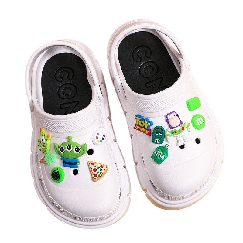 Cartoon Female Low Price Wholesale Diy Custom Thick Sole Shoes Slippers Summer Wear Garden Shoes Sandals