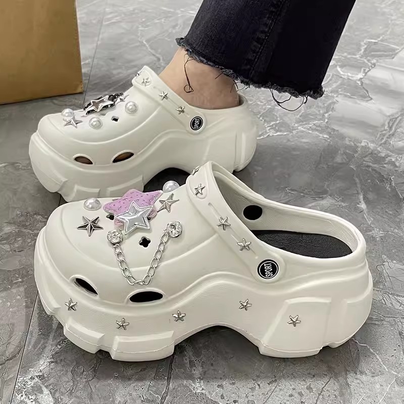 Hot Sales Nice Height Increasing Sandals Slipper Shoes Women Bling Decoration Thick Soles Garden Shoes