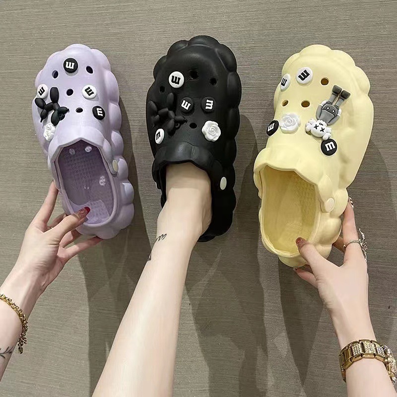 Women Slippers Outdoor Garden Shoes Summer New Lovely Beach Slippers Thick Sole Raised Slippers